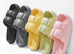 تصویر 4 از دمپایی پلاستیکی کاربرد روزمره محیط های مرطوب